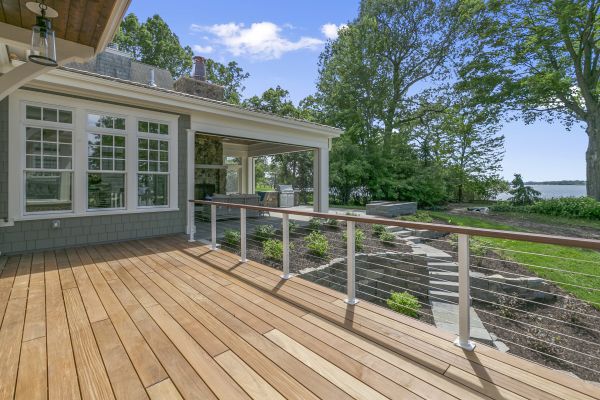 Cost of Wood Deck Construction in Bloomfield Hills
