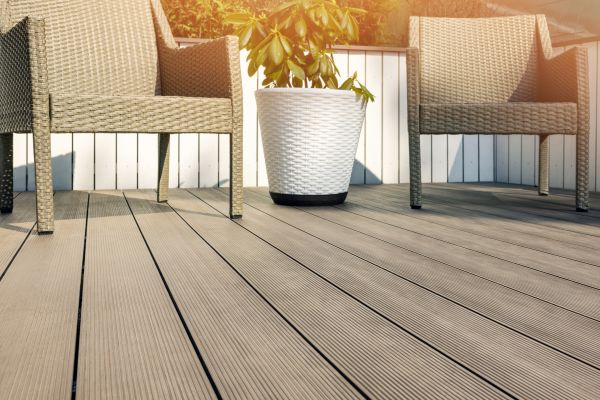 Cost of Artificial Deck Installation in Bloomfield Hills