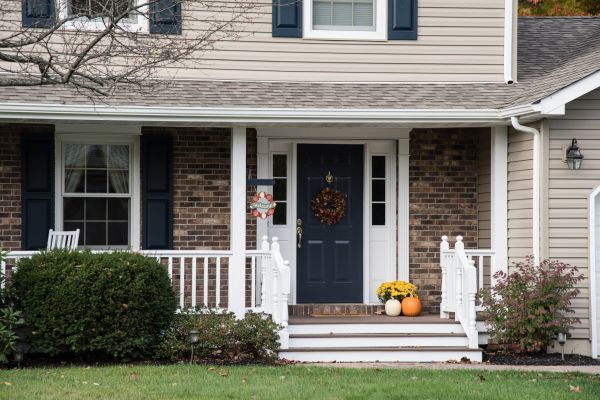 Cost of Front Deck Construction in Bloomfield Hills